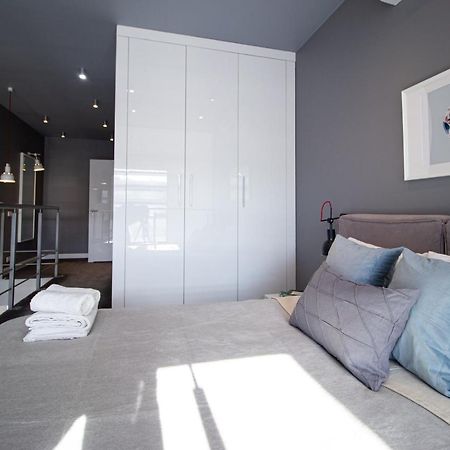 Qbik Loft Modern Apartment Varsovia Exterior foto